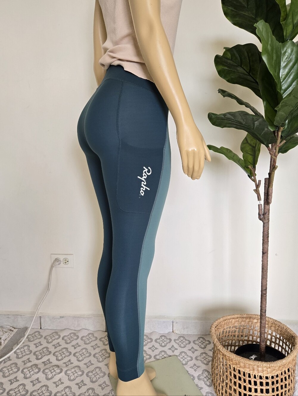 Rapha Commuter Leggings Women's Size Small Green Color cycling - Picture 2 of 14